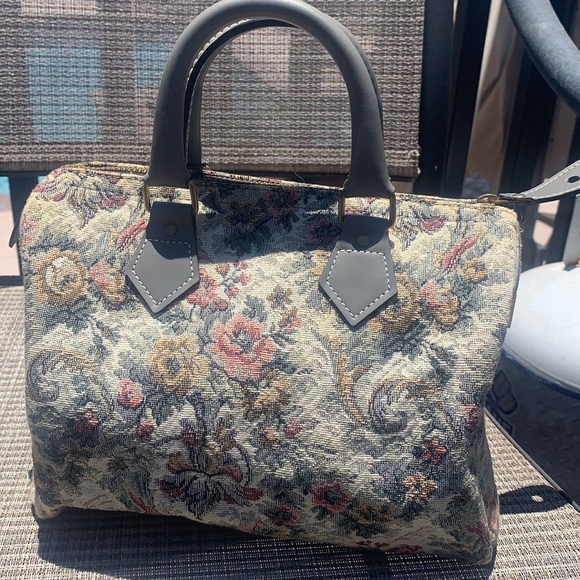French Luggage Co. Handbags - FRENCH LUGGAGE CO. 💥Owned by LV